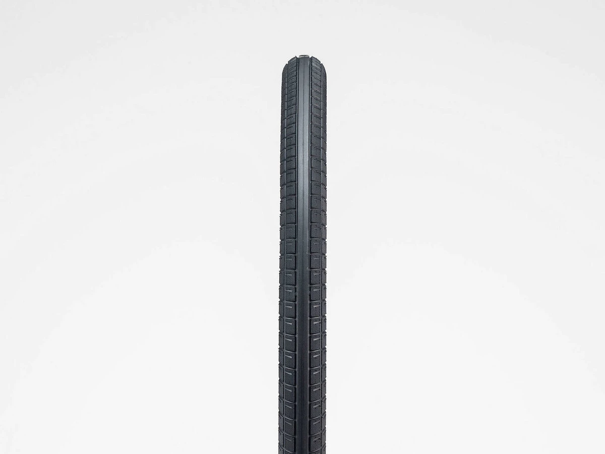 Bontrager E6 Hard-Case Lite E-bike Tire 700c 4 Bontrager E6 Hard-Case Lite E-bike Tire 700c - Image 2