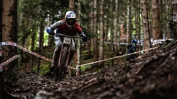 BONTRAGER G-Spike Team Issue MTB Tire 6 BONTRAGER G-Spike Team Issue MTB Tire - Image 5