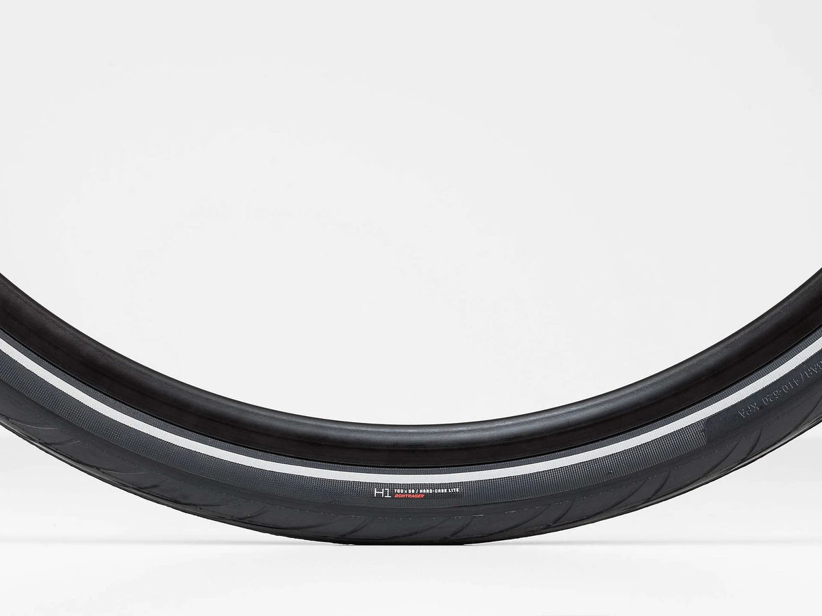 Bontrager H1 Hard-Case Lite Hybrid Tire 5 Bontrager H1 Hard-Case Lite Hybrid Tire - Image 3