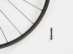 BONTRAGER Kovee Comp 25 TLR Boost 29 MTB Wheel Front 11 BONTRAGER Kovee Comp 25 TLR Boost 29 MTB Wheel Front -Bontrager bontrager kovee comp 25 tlr boost 29 mtb wheel front 415108 1