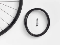 BONTRAGER Line Pro 30 TLR Boost 29 MTB Front -Bontrager bontrager line pro 30 tlr boost 29 mtb wheel 383440 11 1